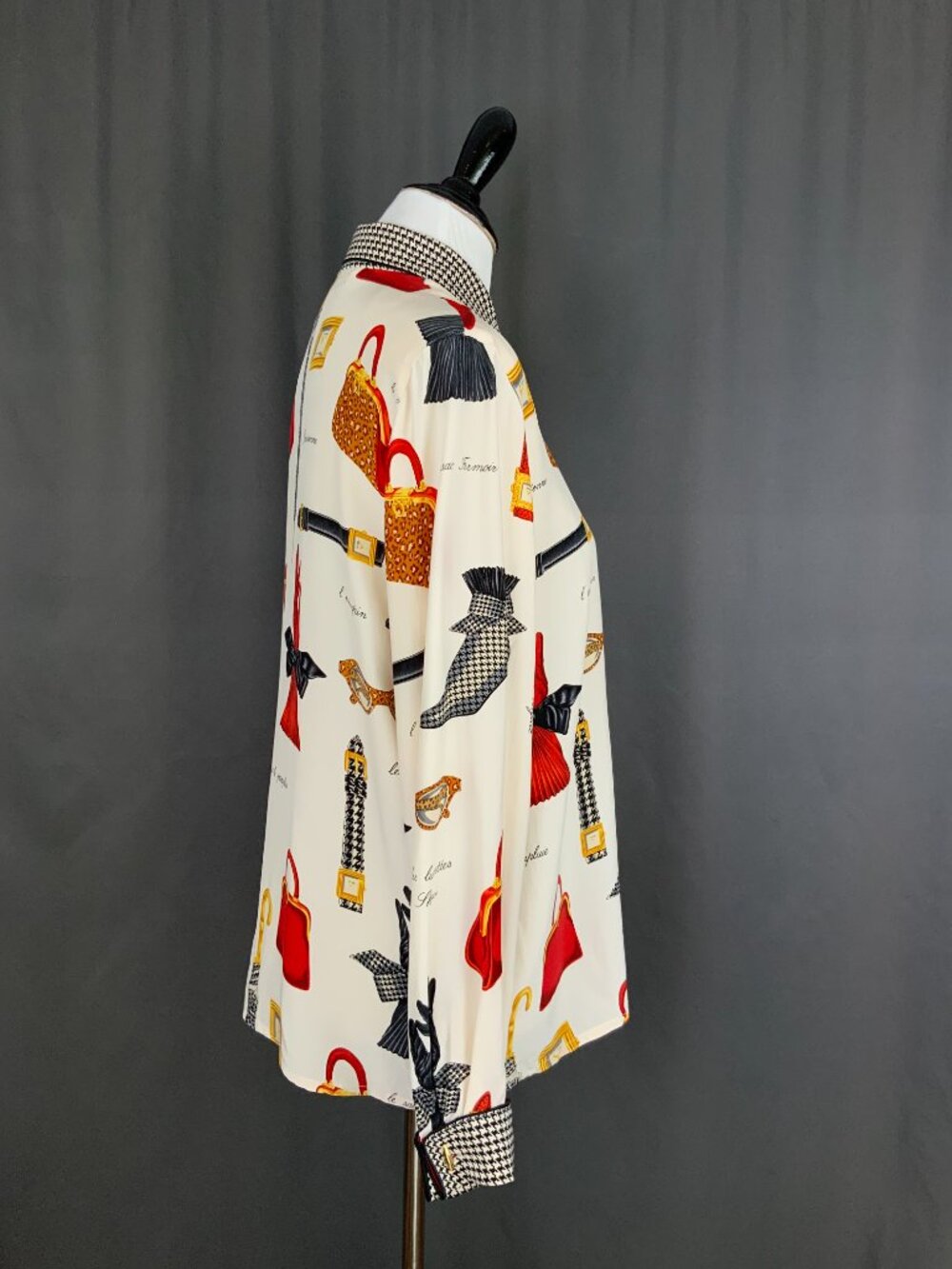 Vintage 90s Starington Novelty Print Silk Button Up Blouse Sz 8 -10 - Picture 9 of 16